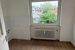 Freiheitstr, helle 2 Zimmer Wohnung, KDB, Balkon. Sackgasse. – Freiheitstr 64, 42277 Oberbarmen, Wuppertal – Vorschaubild 8