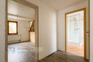 Freistehendes Einfamilien-/Generationenhaus - mit kleinem Garten - sofort frei – Die vollständige Adresse der Immobilie erhältst du vom Anbieter., 72762 Reutlingen-Mitte, Reutlingen – Vorschaubild 19
