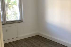 Großzügige 4-Zimmer-Wohnung mit Balkon im EG! – Naheweg 66, 33689 Sennestadt, Bielefeld – Vorschaubild 5