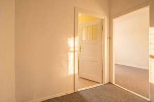 Ruhig mit Originaldielen und schönem Gemeinschaftsgarten - bezugsfrei – Die vollständige Adresse der Immobilie erhältst du vom Anbieter., 10318 Karlshorst, Berlin – Vorschaubild 8