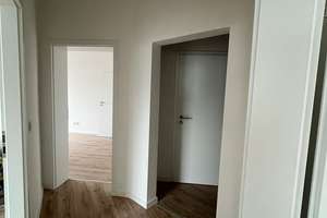 WG-Zimmer (möbliert, warm) in frisch renovierter Wohnung – Nähe Daimler-Werk – Stationsstraße 7, 68305 Waldhof, Mannheim – Vorschaubild 9
