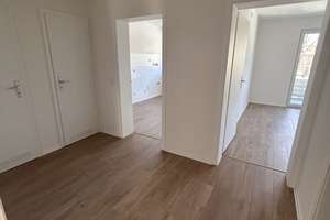 Modernisierte 2-Zimmer-Wohnung im Erstbezug – Unter den Ulmen 126, 47137 Untermeiderich, Duisburg – Vorschaubild 4