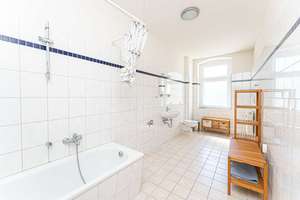 Große, bezugsfreie 3-Zimmer-Wohnung mit Süd-Balkon – Gürtelstraße 26a, 10247 Friedrichshain, Berlin – Vorschaubild 17