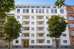 Ruhige und helle 2-Zimmer-Wohnung mit wunderschönen Balkon in Schöneberg