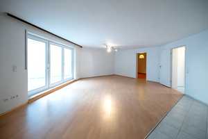 Familientraum mit Einliegerwohnung – Großzügiges Wohnen in bevorzugter Lage – Neu-Ulm (Kreis) – Vorschaubild 43