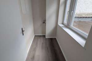 Top 5-Zimmer KfW Wohnung mit Küche, Balkon Bodenheizung in bester Lage von Wiesbaden Mitte – Moritzstraße 68, 65185 Mitte, Wiesbaden – Vorschaubild 9