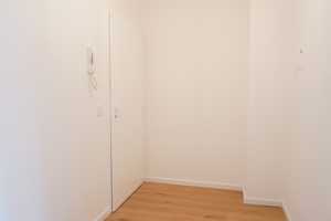Helle und frisch renovierte 2-Zimmer Balkon Wohnung - sofort bezugsfertig – Hans-Denck-Straße 44, 85051 Ingolstadt – Vorschaubild 13