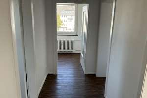 Schöne und einzugsbereite 3-Zimmer-Wohnung in Hagen Wehringhausen ab sofort frei! – Ewaldstraße 8, 58089 Wehringhausen, Hagen – Vorschaubild 9