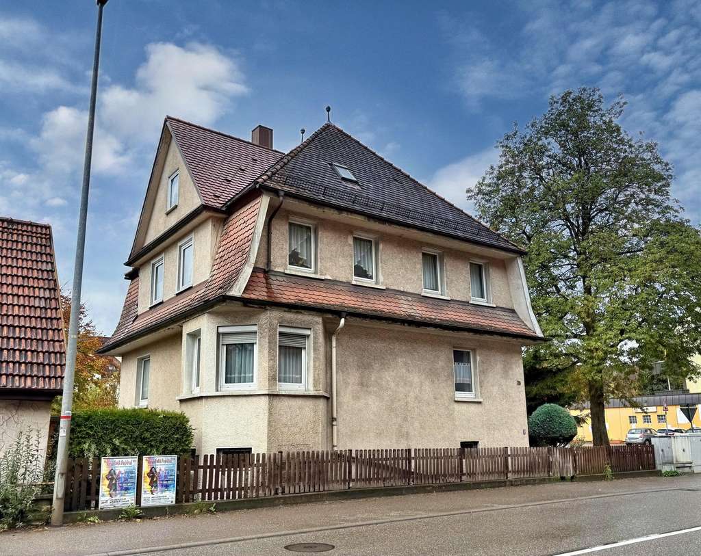 Charmantes Zweifamilienhaus in Heidenheim