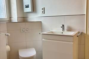 Groß & Hell schöne 5 Zi-DG-Wohnung mit Charme & Komfort in grüner Lage & Balkon – 40237 Düsseltal, Düsseldorf – Vorschaubild 11