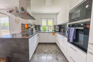 Modernisiertes Mehrfamilienhaus mit PV-Anlage & Garten in Aidlingen – Die vollständige Adresse der Immobilie erhältst du vom Anbieter., 71134 Aidlingen – Vorschaubild 19