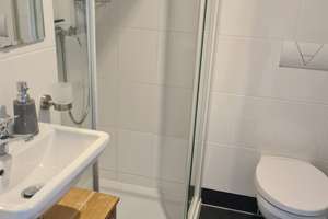 Viel Licht und Raum - ruhige Dachgeschosswohnung mit besonderem Charme und hervorragender Anbindung – Die vollständige Adresse der Immobilie erhältst du vom Anbieter., 40589 Wersten, Düsseldorf – Vorschaubild 29