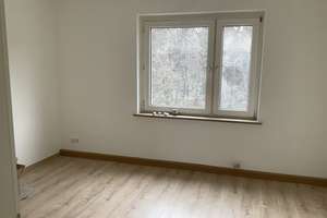sehr schöne top renovierte 2 Zi. Whg. mit Wohnküche und Balkon – Fürstenrieder Str. 309, 81377 Am Waldfriedhof, München – Vorschaubild 7