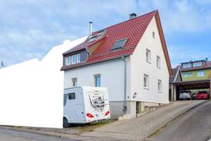 Doppelhaushälfte in ruhiger Lage mit Wintergarten und Carport – Drei-Eichen-Weg 5, 75181 Huchenfeld, Pforzheim – Vorschaubild 3