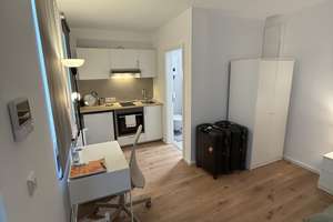 Möbliertes 1-Zimmer-Apartment (18 m²) – ruhig, 850 € inkl. Heizung & Strom – Obere Wilhelmstraße 14 , 53225 Beuel-Mitte, Bonn – Vorschaubild 2