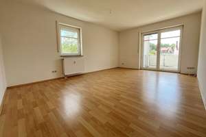 Ruhig wohnen, sonnig leben – attraktive 3-Zimmer-Wohnung mit Südbalkon – Die vollständige Adresse der Immobilie erhältst du vom Anbieter., 96135 Stegaurach – Vorschaubild 2
