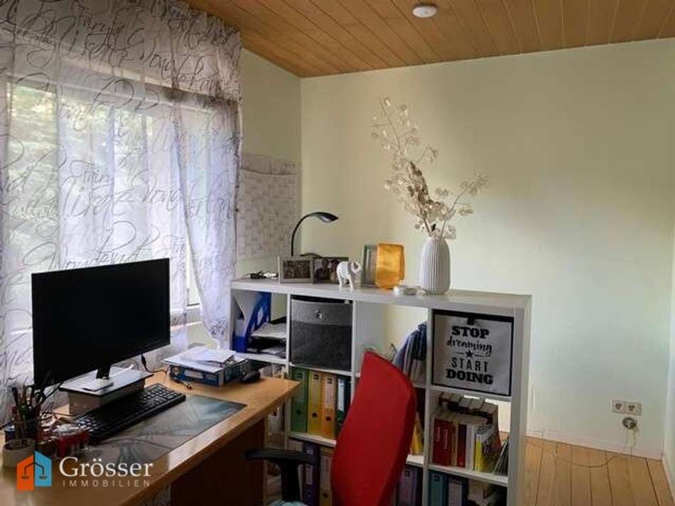 Schlafzimmer 1.OG