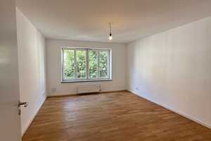 Helle 3-Zimmer-Wohnung mit grünem Innenhof – Aberlestraße 35, 81371 München – Vorschaubild 2