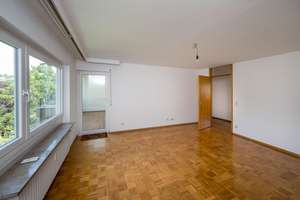 **PREISGÜNSTIG KAUFEN - bevor die Zinsen steigen** 4-Zi.-Whg. BELETAGE | ZWEI BALKONE | Bezug SOFORT – Erisdorfer Straße 24, 70599 Birkach-Nord, Stuttgart – Vorschaubild 8