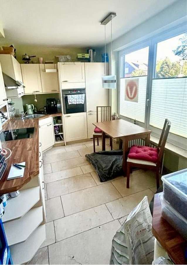 Immobilie in Monheim am Rhein - Zweifamilienhaus mit Potential - Wohnen und Arbeiten auf 322 m² Fläche - Bild 0