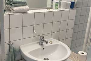 vermiete 01.07.26   möbliert Wohnung in Köln Neusser Str. 73-79 50670 KÖLN – Neusser Str. 73-79, 50670 Neustadt/Nord, Köln – Vorschaubild 5