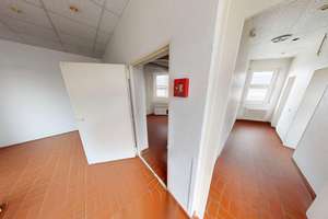 Vielseitige Wohn- und Gewerbeimmobilie mit großem Gewerbeanteil und Garage – Die vollständige Adresse der Immobilie erhältst du vom Anbieter., 42369 Ronsdorf, Wuppertal – Vorschaubild 41