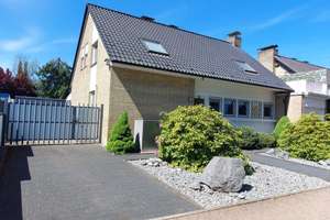 Freistehendes Einfamilienhaus mit Einliegerwohnung - provisionsfrei – Die vollständige Adresse der Immobilie erhältst du vom Anbieter., 40885 Lintorf, Ratingen – Vorschaubild 18