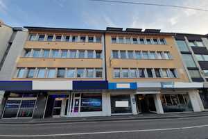 Interessante Kapitalanlage mit hoher Rendite! Zwei voll vermietete Wohn- und Geschäftshäuser! – Altenkirchen (Westerwald) (Kreis) – Vorschaubild 2