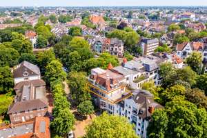 Großzügige Altbauresidenz mit zwei Terrassen, Garage und Stellplatz im Herzen von Schwachhausen – Die vollständige Adresse der Immobilie erhältst du vom Anbieter., 28209 Barkhof, Bremen – Vorschaubild 10