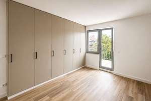 Erstbezug nach Sanierung mit EBK und Dachterrasse! – 40549 Oberkassel, Düsseldorf – Vorschaubild 4
