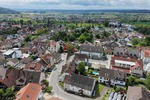 Herziges Reiheneckhaus auf 4 Stockwerke verteilt. – Bergstr. 5, 78262 Gailingen am Hochrhein – Vorschaubild 32