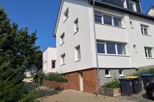 Gehoben ausgestattete, kernsanierte, 5 Zimmer Wohnung über zwei Etagen