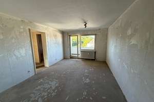 Ideale Lage bei Uni Stuttgart-Vaihingen: freie, renov.-bed. 3-Zi.-ETW mit Südost-Balkon und TG-Platz – Die vollständige Adresse der Immobilie erhältst du vom Anbieter., 70569 Dachswald, Stuttgart – Vorschaubild 3