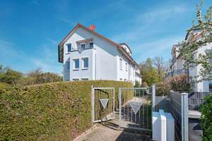 Einziehen & Wohlfühlen: Familientraum in Feldrandlage mit viel Platz, 2 Garagen & Panoramafernsicht! – Die vollständige Adresse der Immobilie erhältst du vom Anbieter., 70599 Plieningen (Ortsteil), Stuttgart – Vorschaubild 7