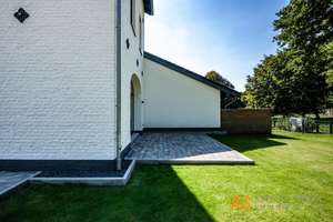 Effizienz-Denkmal trifft Moderne: Wohnen im Kornspeicher auf 3 Etagen mit großem Garten im Jülich. – Gut Nierstein 2, 52428 Jülich – Vorschaubild 16