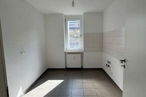 Kernsanierte 3-Zimmer Wohnung in der Nordstadt – Die vollständige Adresse der Immobilie erhältst du vom Anbieter., 75177 Nordstadt, Pforzheim – Vorschaubild 2