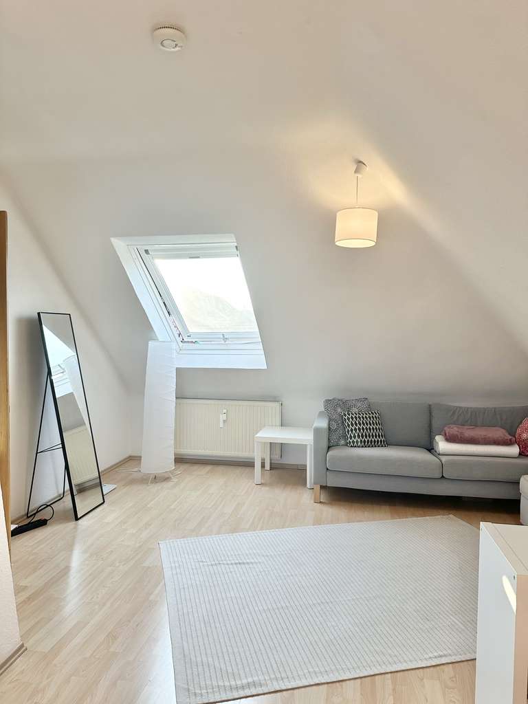 Seltene Gelegenheit - 1,5-Zimmer Wohnung in Bestlage der Oststadt