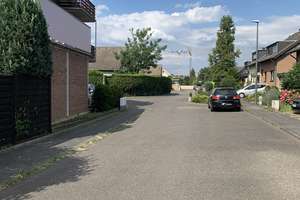 Attraktive helle 3-Zimmer-Wohnung mit eigener Terrasse in beliebter Lage in Zündorf, Köln – Die vollständige Adresse der Immobilie erhältst du vom Anbieter., 51143 Zündorf, Köln – Vorschaubild 9