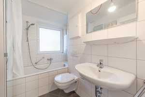 Entzückende Dachgeschoss-Wohnung mit Süd-Loggia! – Hamburg – Vorschaubild 5