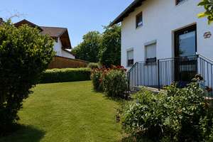 Einfamilienhaus mit Sanierungschancen - eine Bühne für echte Macher – Die vollständige Adresse der Immobilie erhältst du vom Anbieter., 94428 Eichendorf – Vorschaubild 2