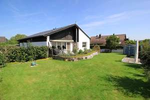 Großzügiges Wohnen in ruhiger Lage – Einfamilienhaus mit viel Platz und Komfort – Die vollständige Adresse der Immobilie erhältst du vom Anbieter., 84107 Weihmichl – Vorschaubild 1