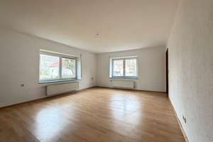 ** gepflegt und einzugsbereit ** Modernisiertes Einfamilienhaus mit Potenzial zum weiteren Ausbau – Die vollständige Adresse der Immobilie erhältst du vom Anbieter., 89567 Sontheim an der Brenz – Vorschaubild 3