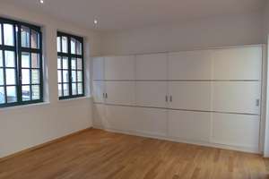 Sehr  schöne 4 Z. Wohnung m. Dachterasse+Balkon+ 2x Stellplatz im Waldstraßenviertel – Die vollständige Adresse der Immobilie erhältst du vom Anbieter., 4105 Zentrum-Nordwest, Leipzig – Vorschaubild 7