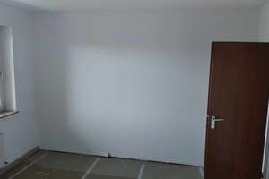 2 Zimmer mit Balkon, 1 Monat mietfrei bei Selbstrenovierung – Bahn Str. 2, 45891 Erle, Gelsenkirchen – Vorschaubild 3