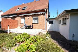 Doppelhaushälfte mit Garten und viel Potenzial | Privatverkauf ohne Käuferprovision  – 39118 Reform, Magdeburg – Vorschaubild 2