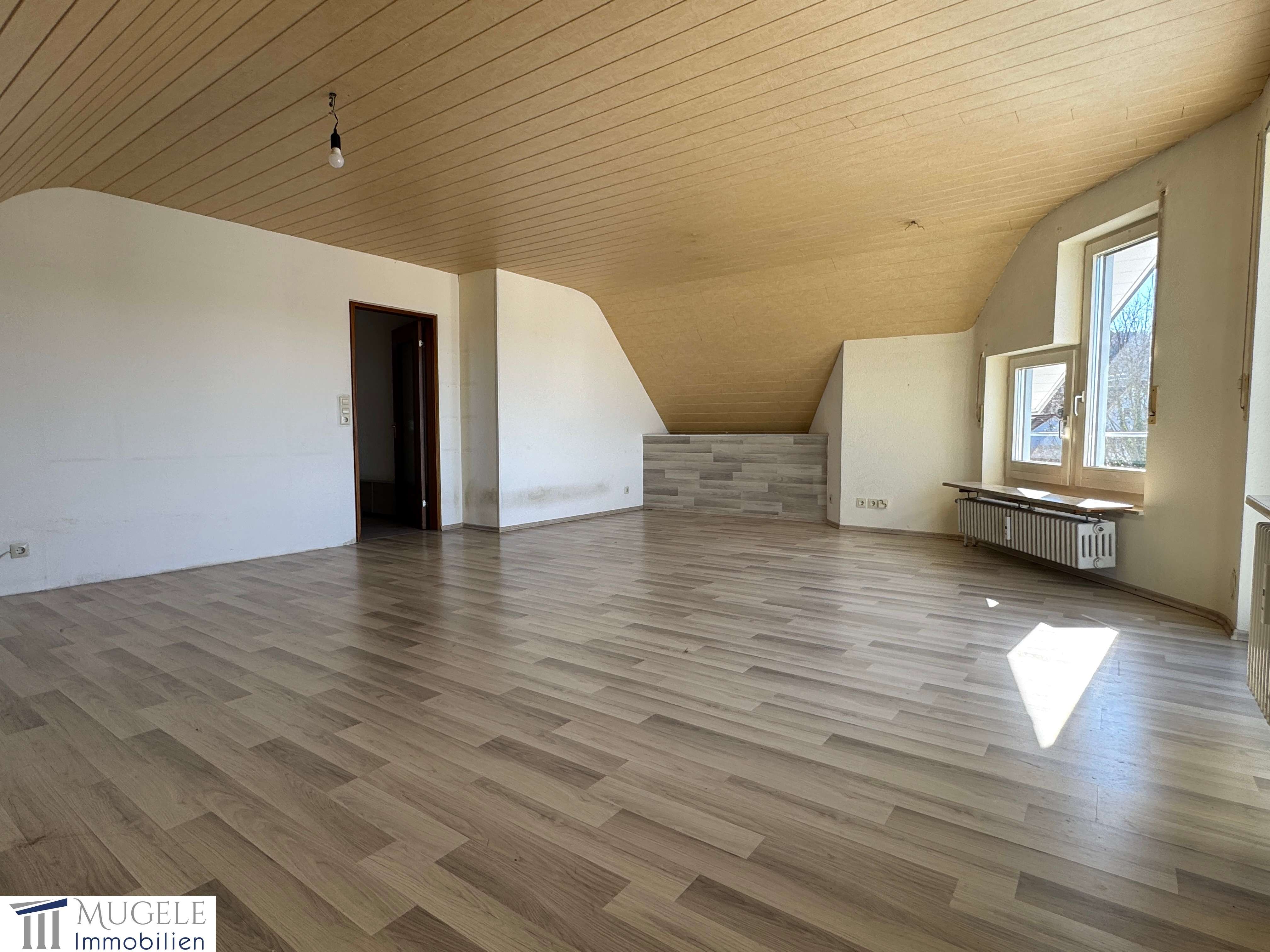 Immobilie in Gärtringen - Ihr Familienzuhause auf zwei Ebenen 3-Zimmer-Maisonette in zentraler Lage von Gärtringen-Rohrau - Bild 1