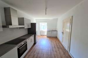 Toll geschnittene 3 Zimmer Dachgeschosswohnung am Neufferpark – Orleansstr. 28, 66953 Pirmasens, Pirmasens – Vorschaubild 4