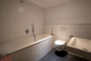 Viel Raum zum Leben: renovierte Maisonette-Wohnung mit Garten und Garage in begehrter Lage – Die vollständige Adresse der Immobilie erhältst du vom Anbieter., 28329 Gartenstadt Vahr, Bremen – Vorschaubild 14