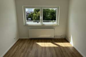 Komplett modernisierte 2 ½-Zimmer-Eigentumswohnung Staffelgeschoss / Endetage mit zwei Balkonen – Die vollständige Adresse der Immobilie erhältst du vom Anbieter., 22041 Wandsbek (Ortsteil), Hamburg – Vorschaubild 21