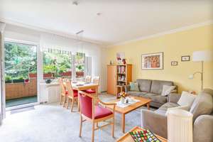 Sonniger Neustart mit Potenzial – 2-Zimmer-Wohnung mit Balkon & Aufzug in Erneuerung